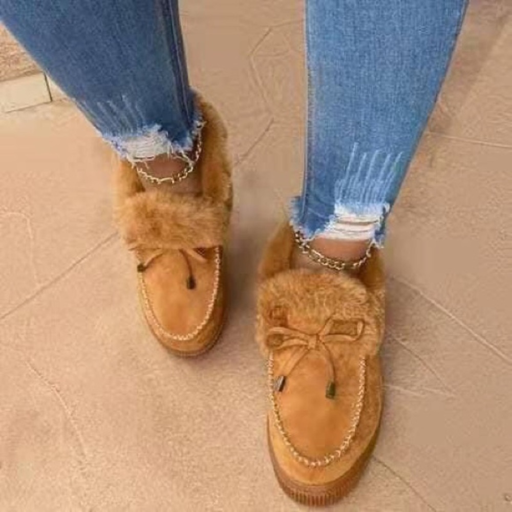 Women’s fashion boots
